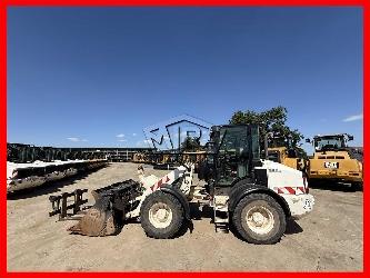 CAT 908M