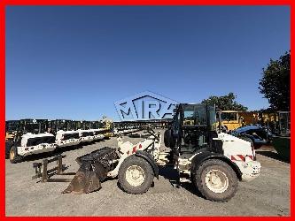CAT 908M