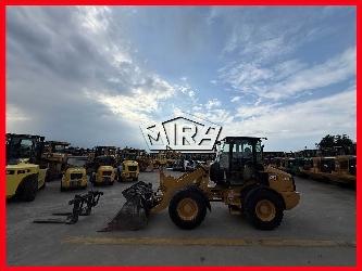 CAT 908M
