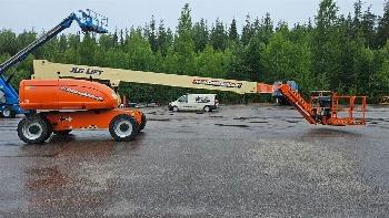 JLG 860SJ