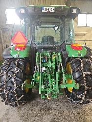 John Deere 5115M