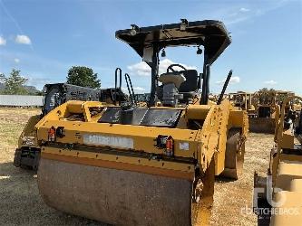 CAT CB64