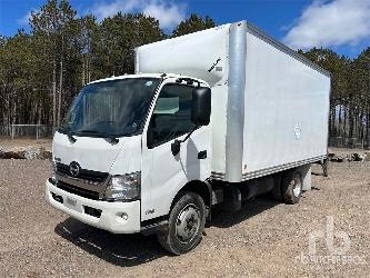 Hino 165