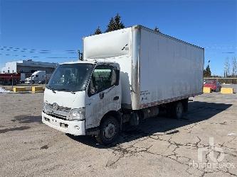 Hino 195