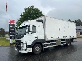 Volvo FM330