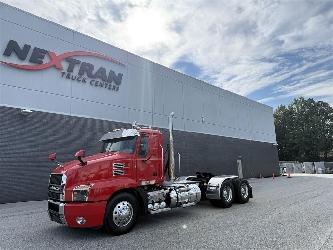 Mack AN64T