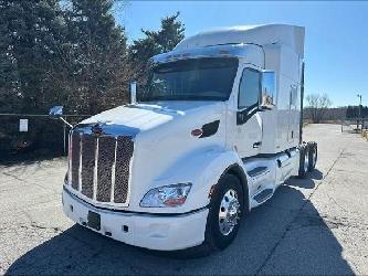 Peterbilt 579