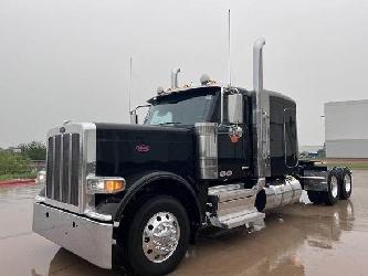 Peterbilt 589