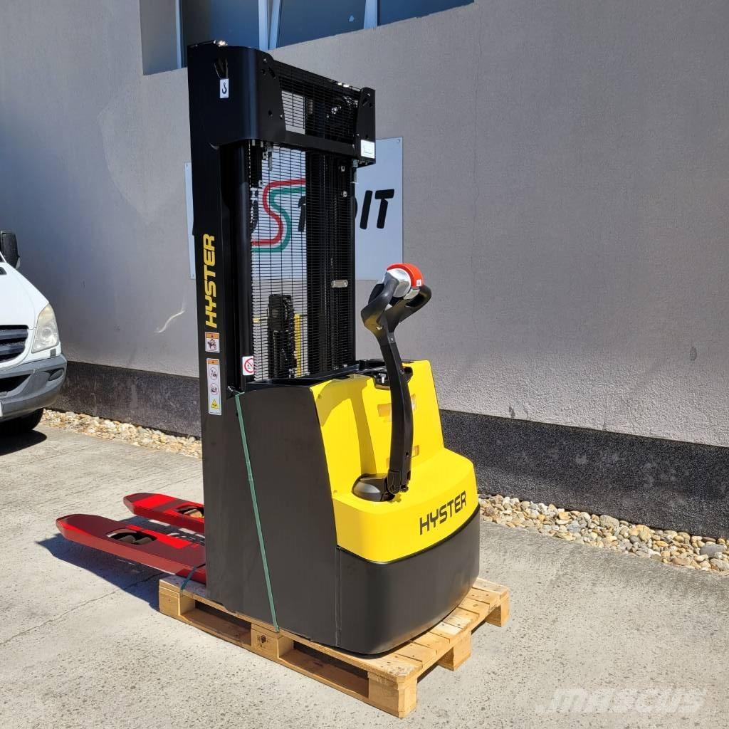 Hyster S 1.6 Käyden ajettavat pinoamistrukit