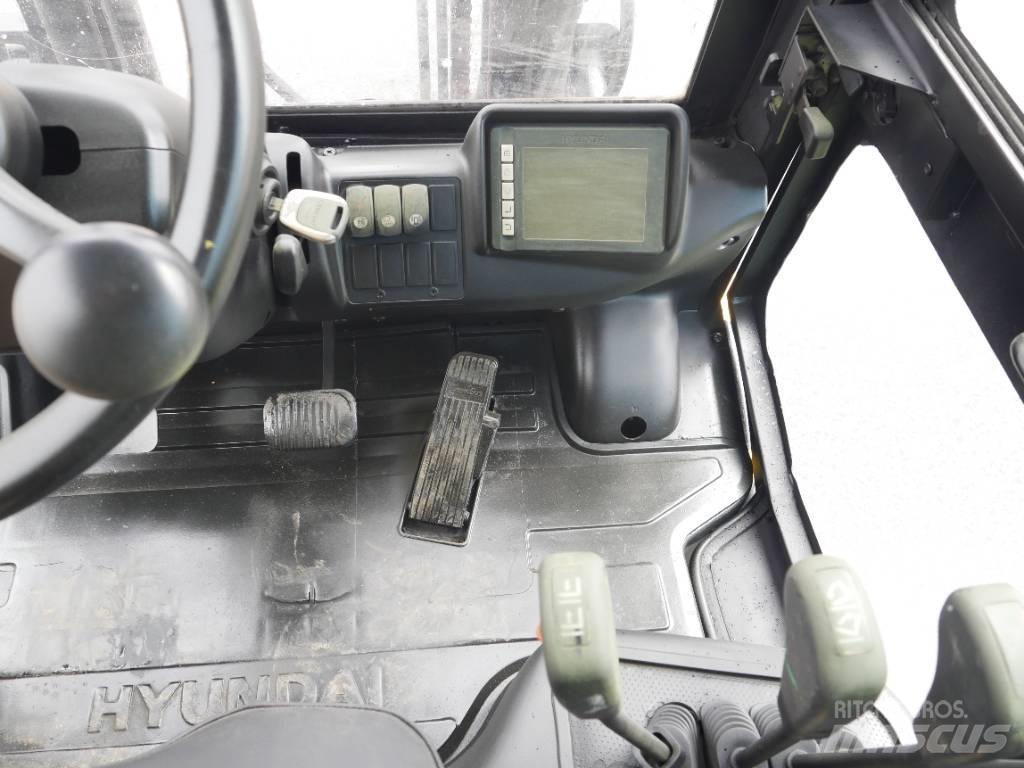 Hyundai 25 D-9 Dieseltrukit