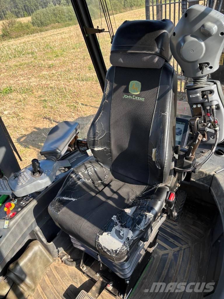 John Deere 1110G Kuormatraktorit