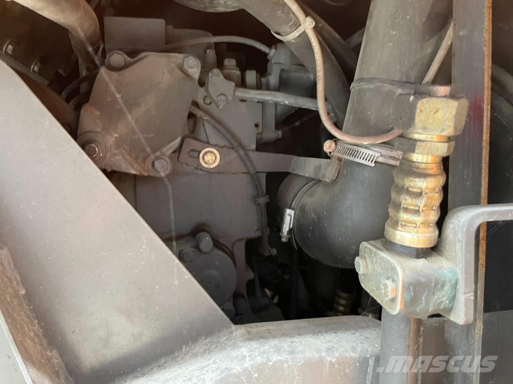 ABG TITAN 2820 Asfalttikoneet