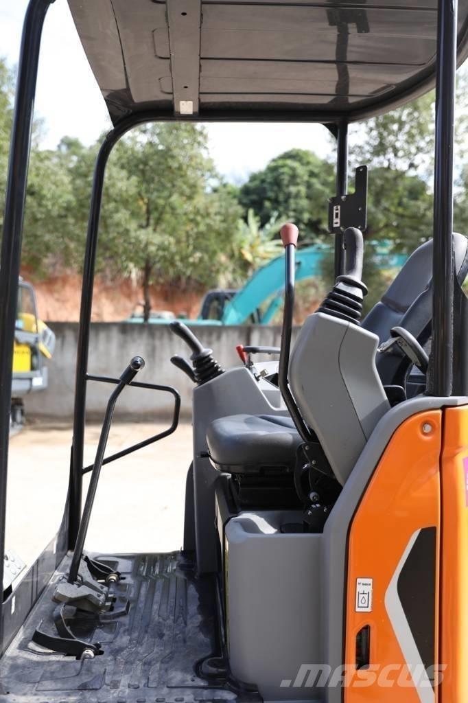 Doosan DX 17 Telakaivukoneet