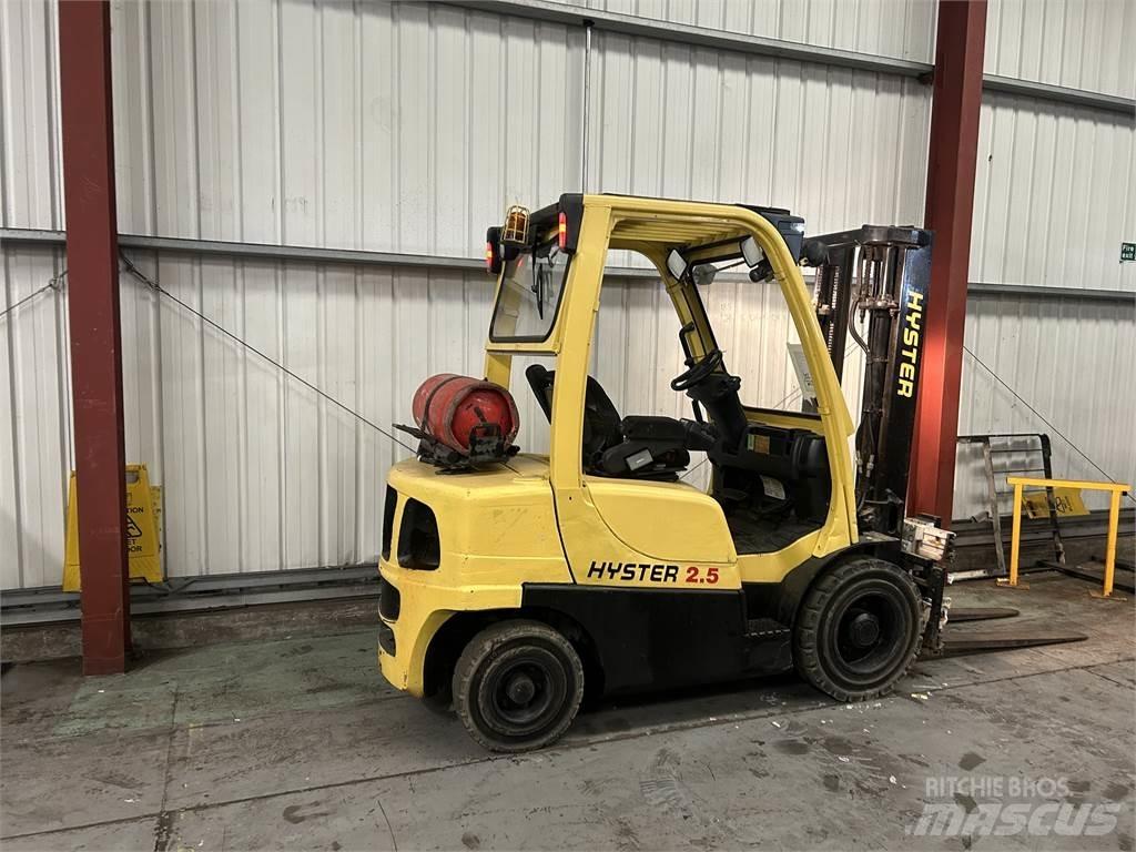 Hyster H2.5FT Nestekaasutrukit