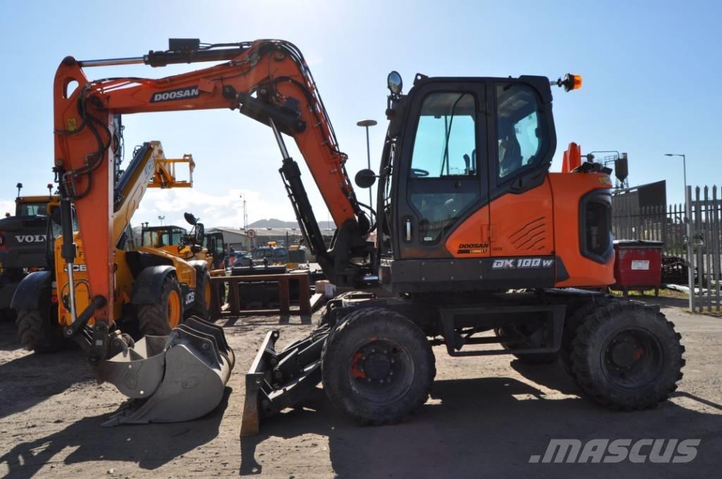 Doosan DX 100-7 Pyöräkaivukoneet