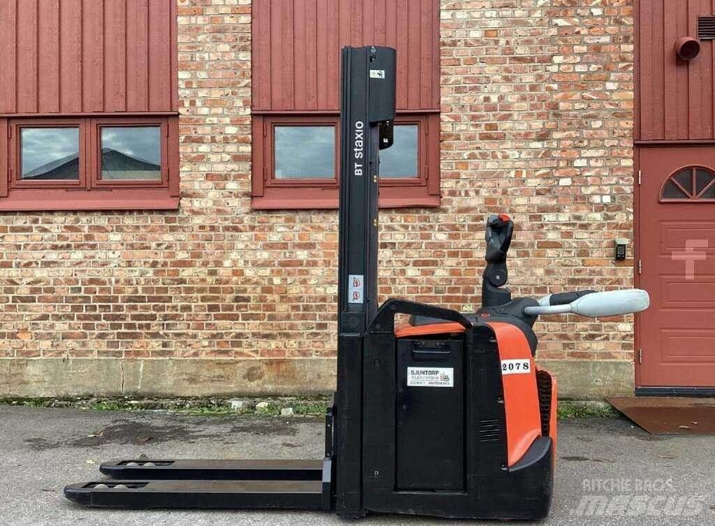 BT SPE 120 L Käyden ajettavat pinoamistrukit