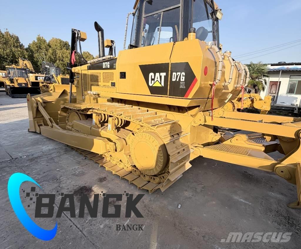 CAT D 7 G Telaketjupuskutraktorit