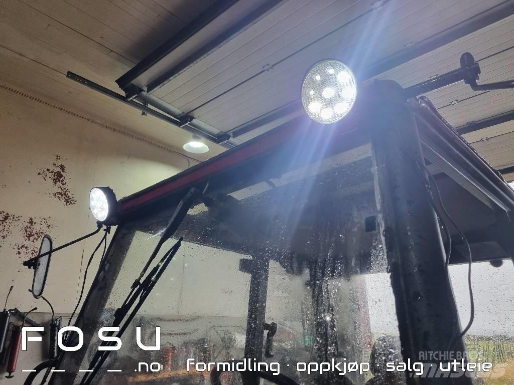 Case IH 4210 Traktorit