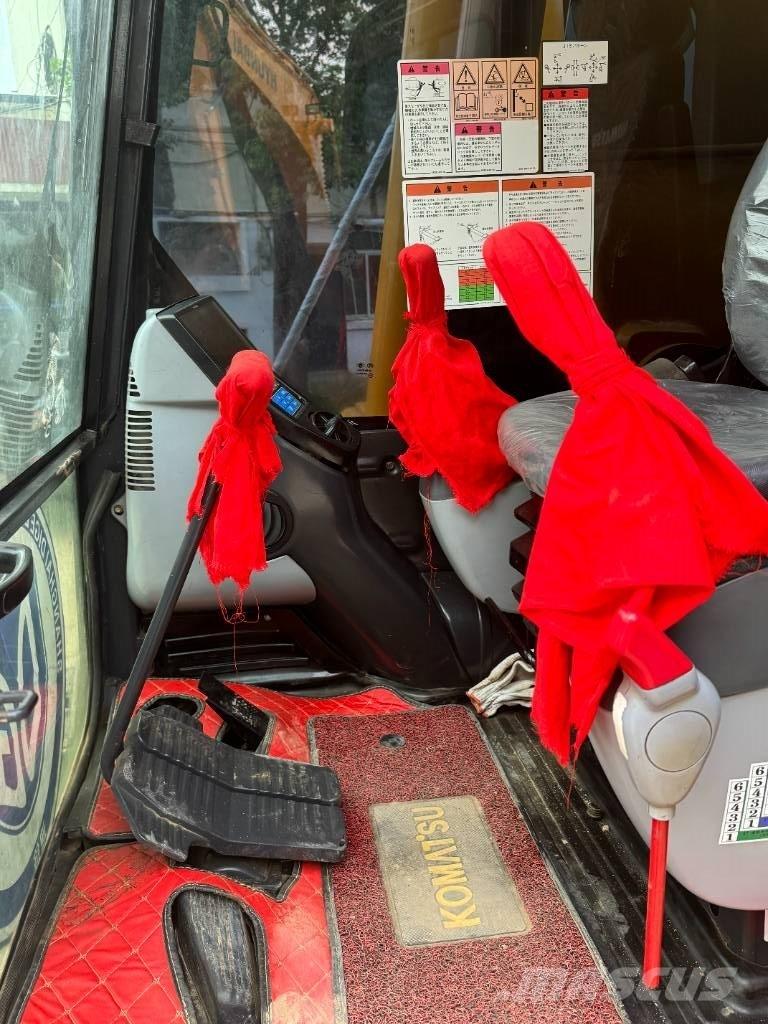 Komatsu PC 200-8 Midikaivukoneet 7t - 12t