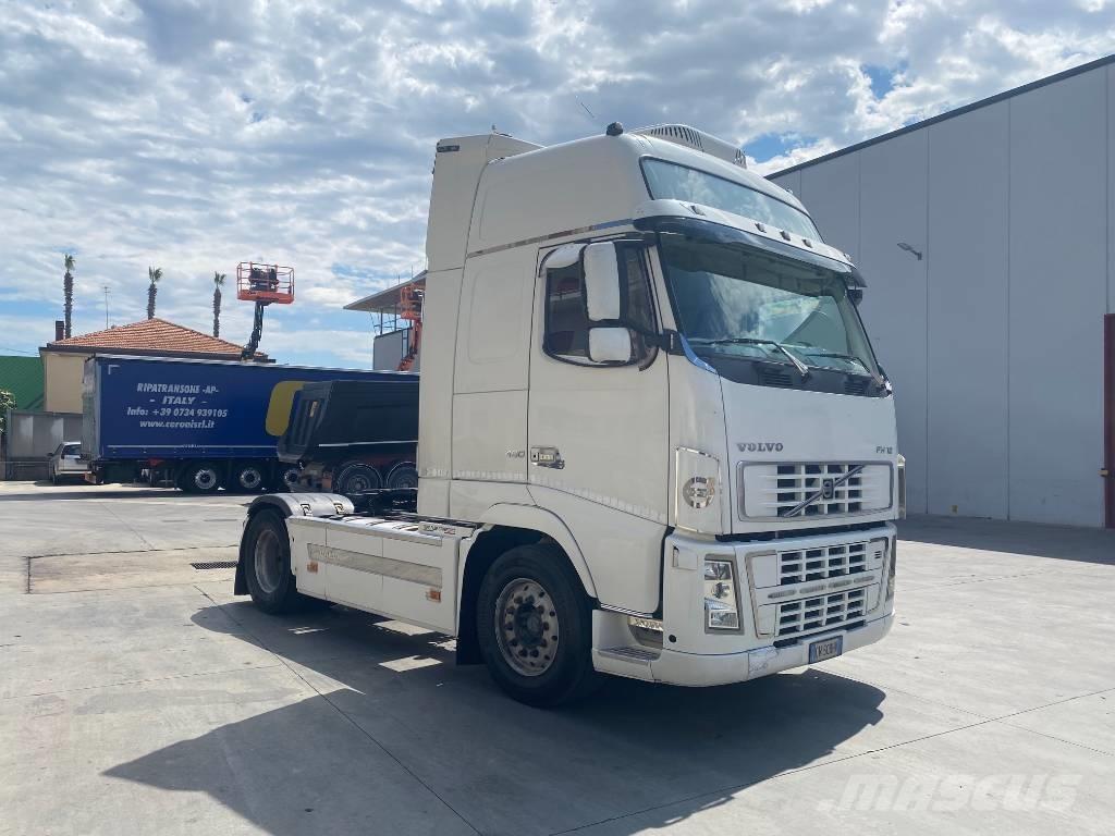 Volvo FH 12 460 Vetopöytäautot