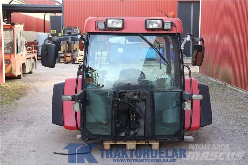 McCormick MTX 185 Ohjaamo ja sisusta