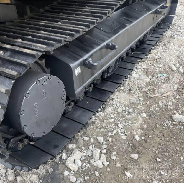Volvo EC240D Telakaivukoneet