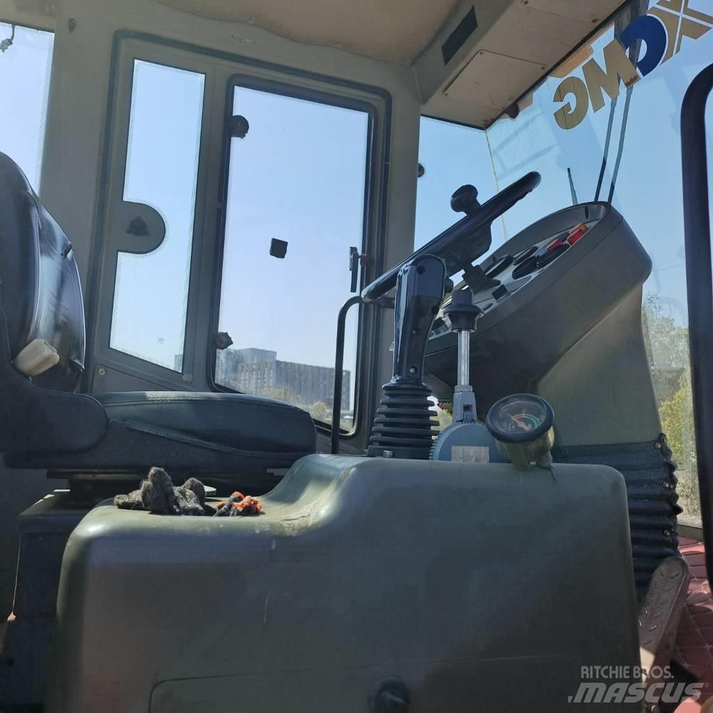 XCMG XS203J Yksivalssijyrät
