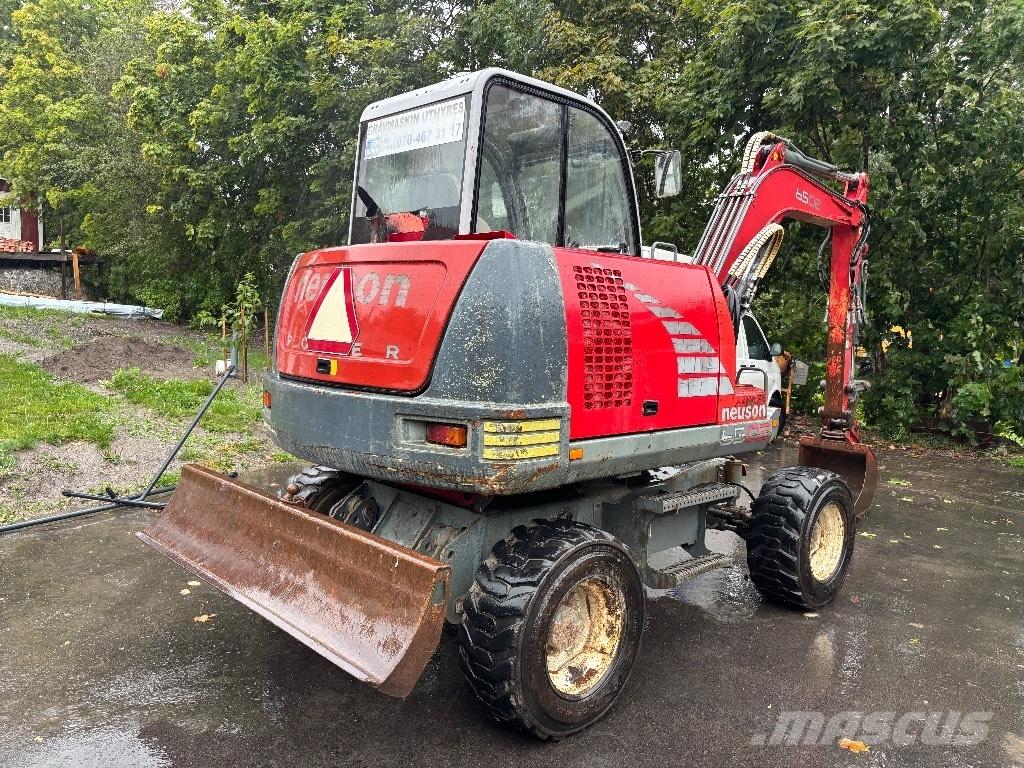 Neuson 6502 Pyöräkaivukoneet