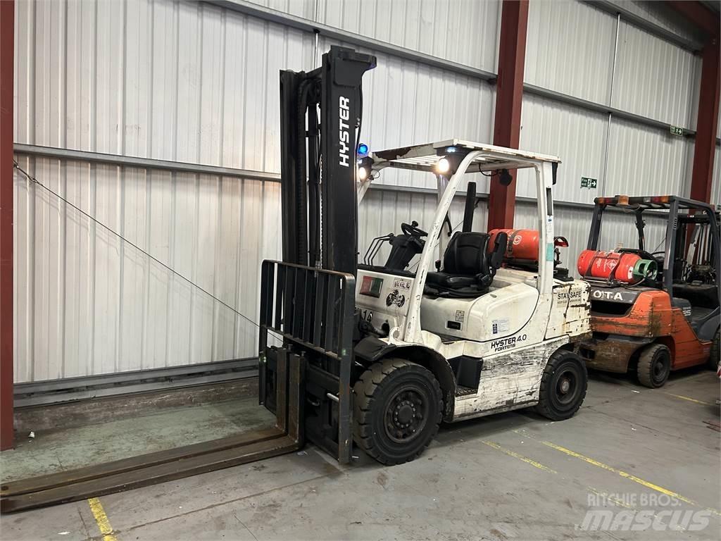 Hyster H4.0FTS Nestekaasutrukit