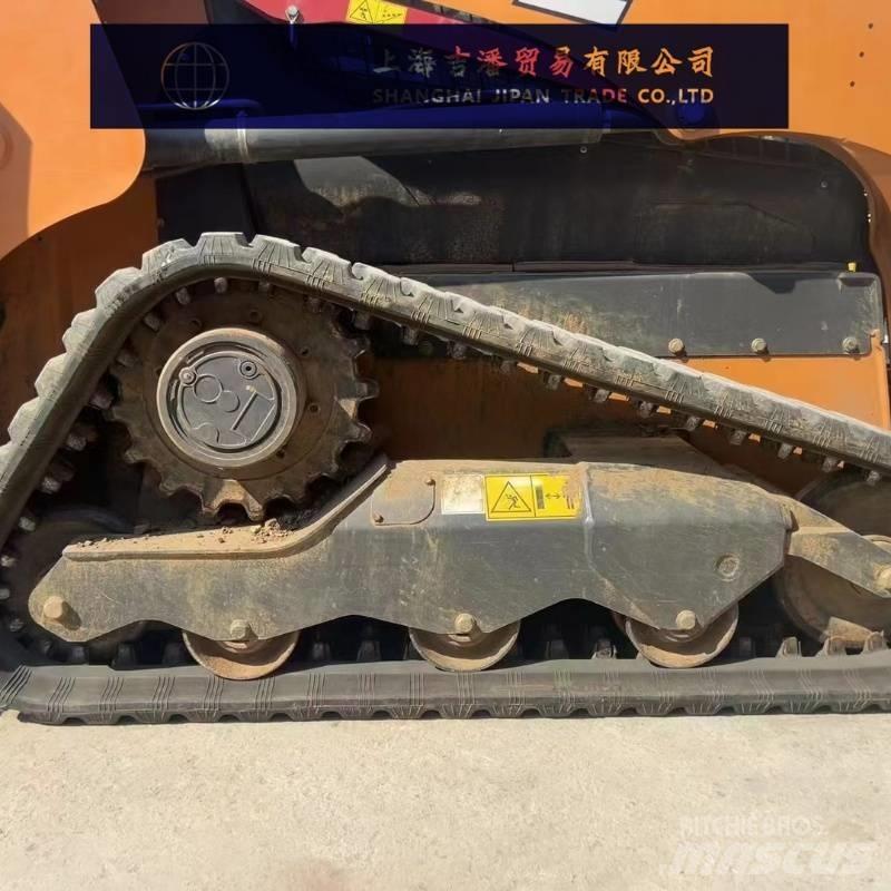 CASE TR 270 Liukuohjatut kuormaajat