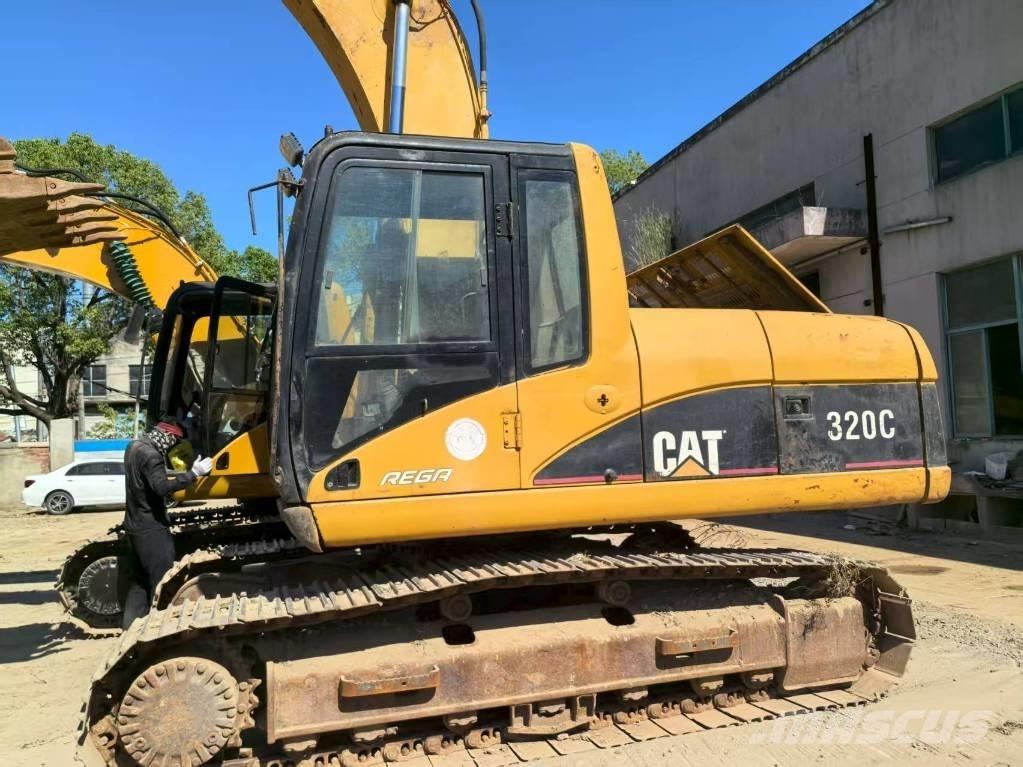 CAT 320 C Telakaivukoneet
