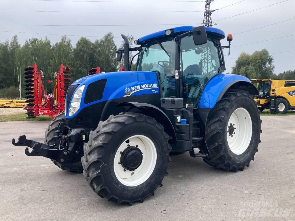 New Holland T7.210 Traktorit