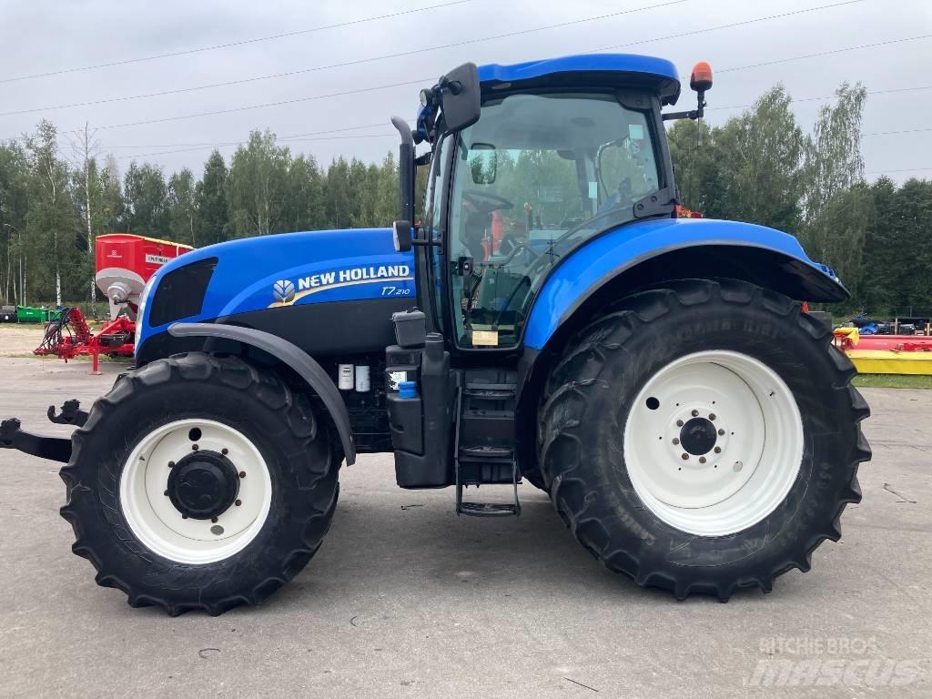 New Holland T7.210 Traktorit