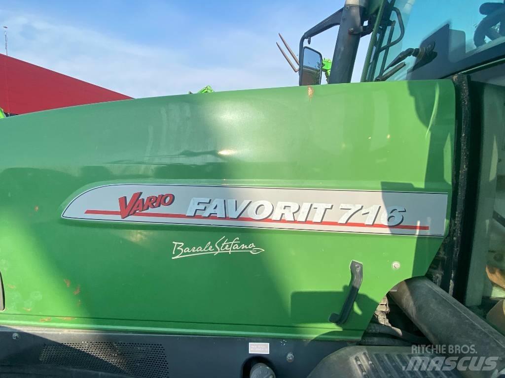 Fendt 716 Traktorit