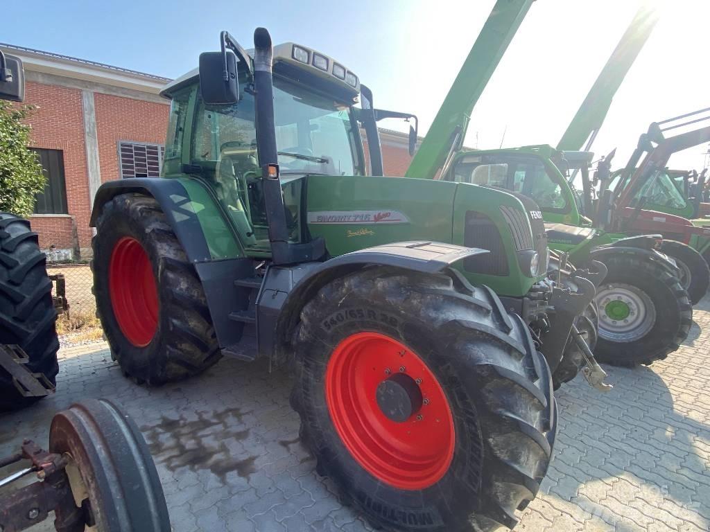 Fendt 716 Traktorit