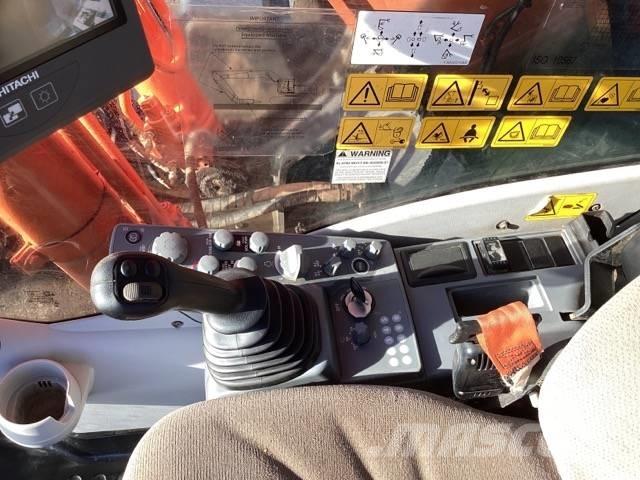 Hitachi ZX 250 LC-6 Telakaivukoneet