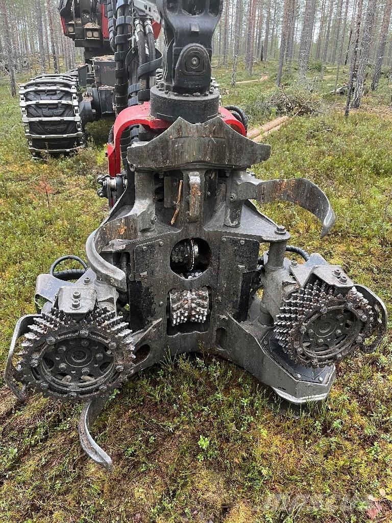 Komatsu 901 XC Harvesterit