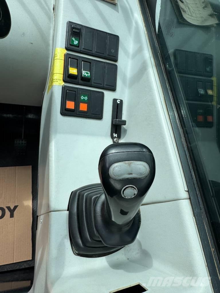 Bobcat T 2556 Maatalouskurottajat