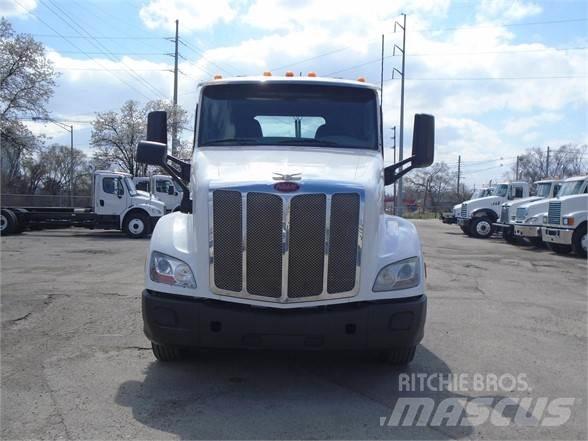 Peterbilt 579 Vetopöytäautot