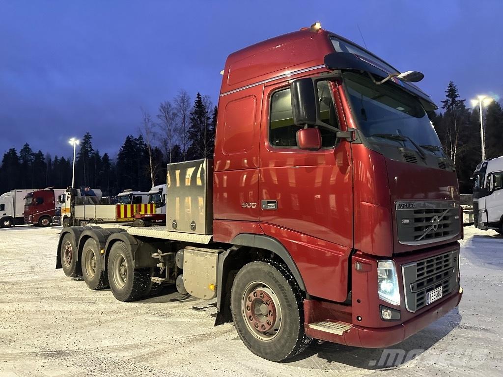 Volvo FH16 600 8x4*4 Vetopöytäautot