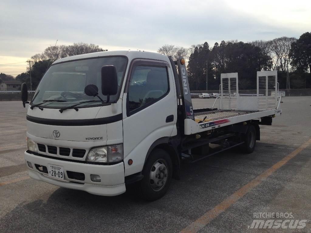 Toyota PB-XZU423 Autonkuljetusautot