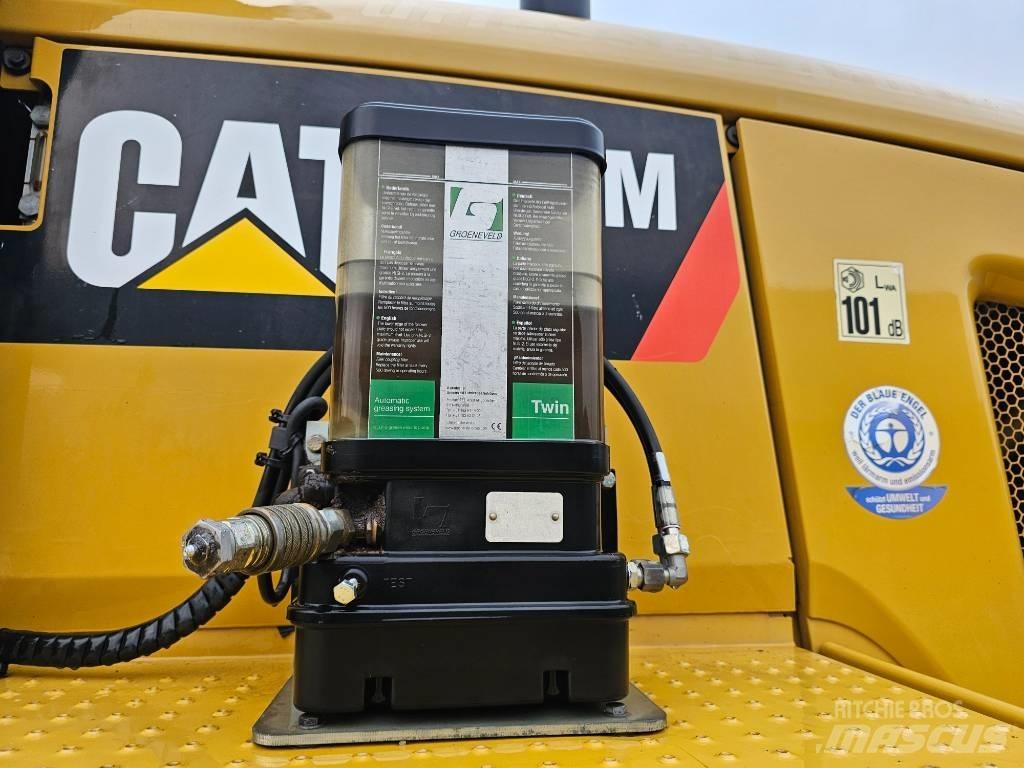 CAT 938 M Pyöräkuormaajat