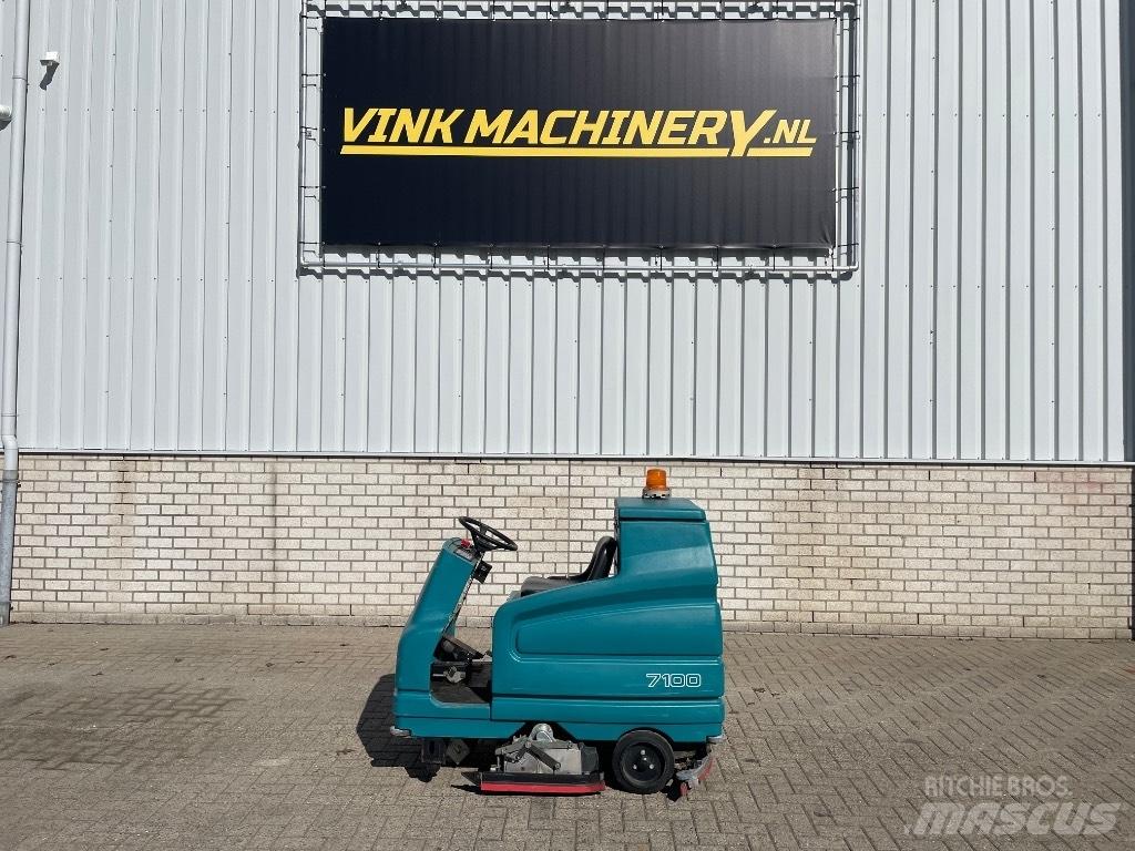 Tennant 7100 Lakaisukoneet