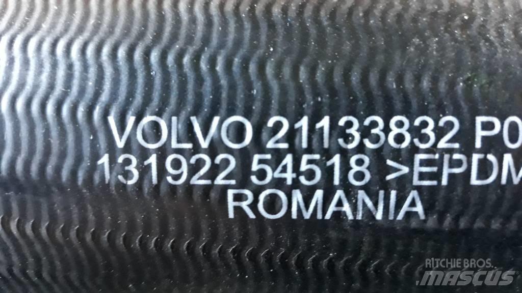 Volvo HOSE  21133832 Moottorit