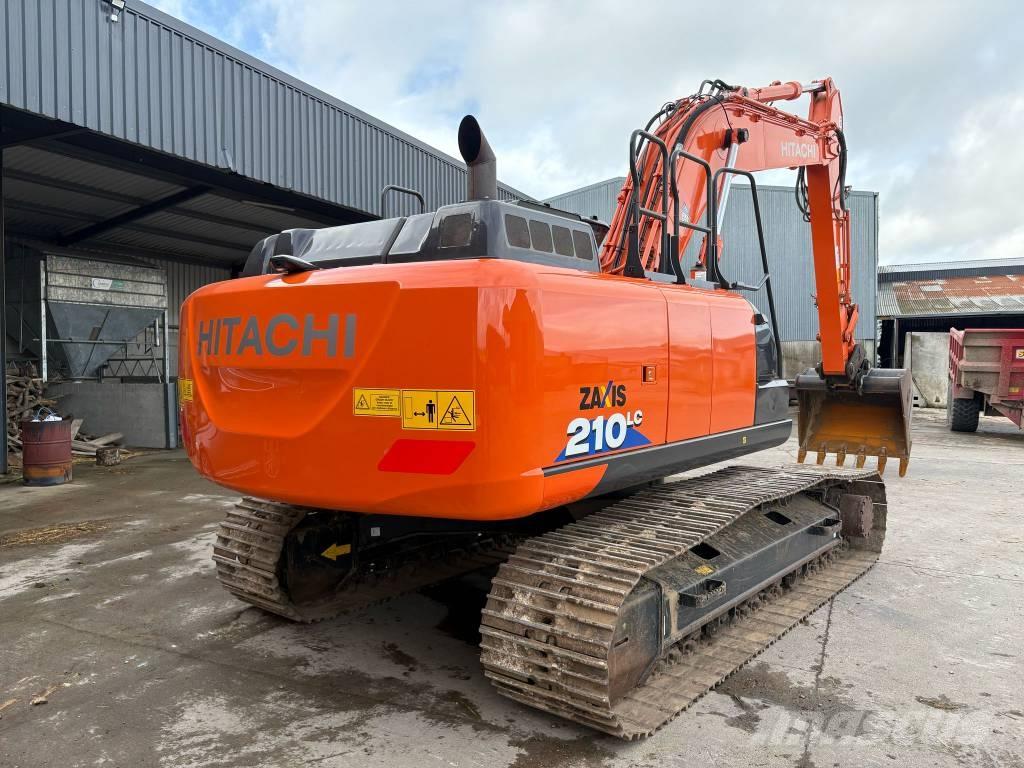 Hitachi 210LC Telakaivukoneet