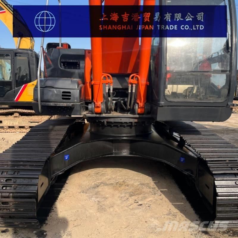 Hitachi ZX 240 Telakaivukoneet