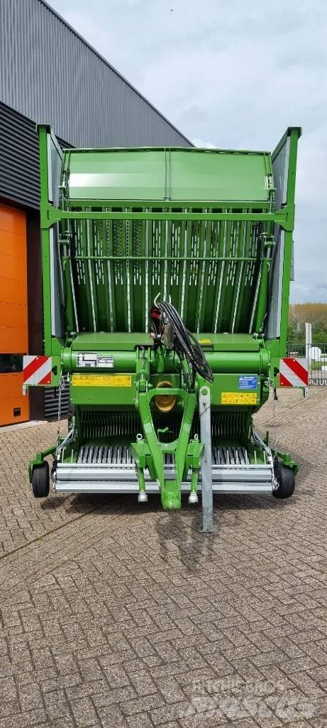 Bergmann CAREX 430 Keräävät noukinvaunut ja silppurivaunut