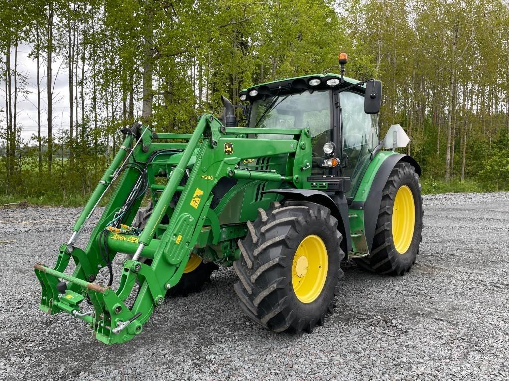 John Deere 6125 R Traktorit