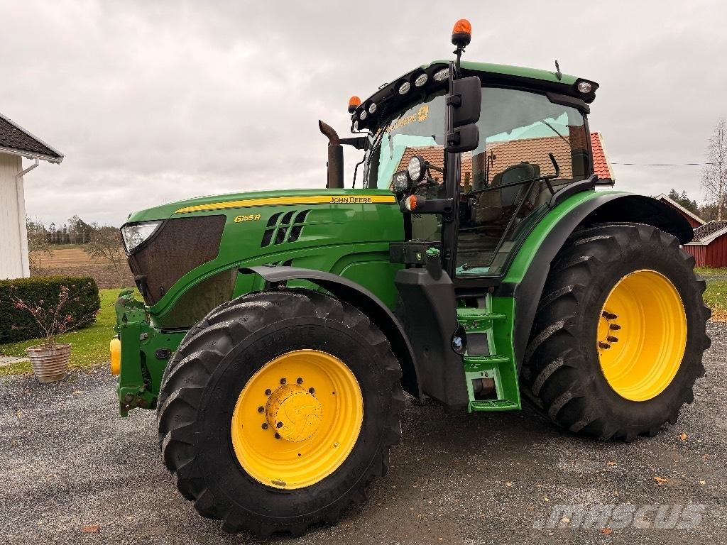 John Deere 6155 R Traktorit