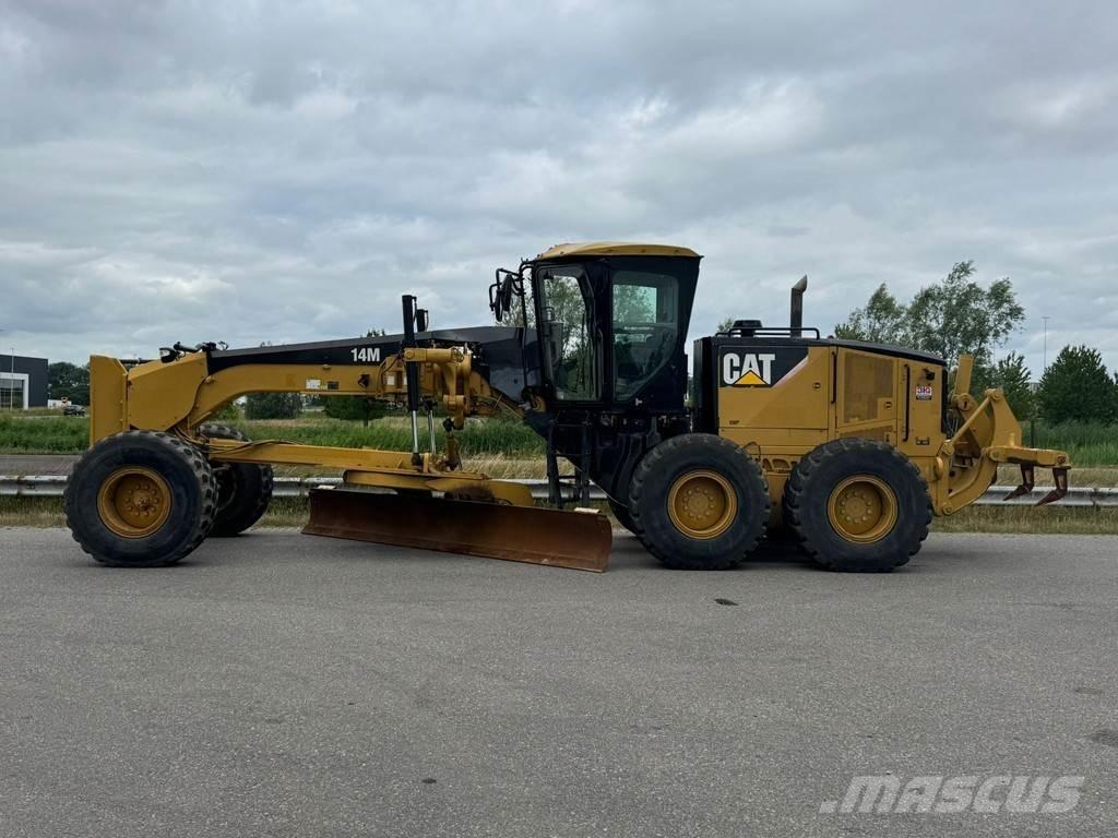 CAT 14M Tiehöylät